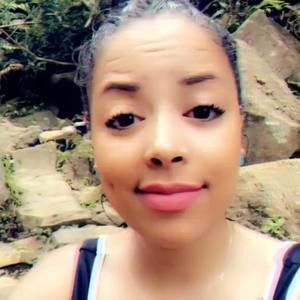 Meet your Posher, Sadie